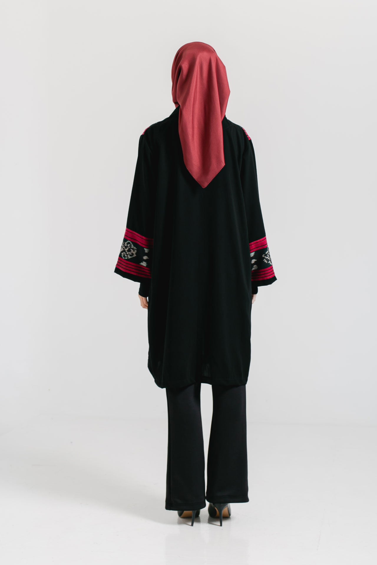 Esma Maroon Tenun Long Cardigan