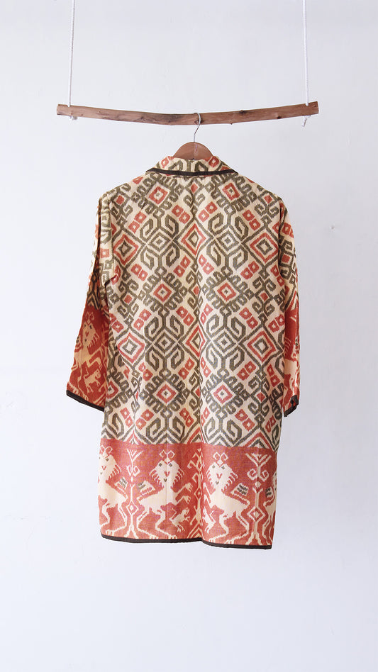 Emelin Wing Collar Tangerine Long Cardigan