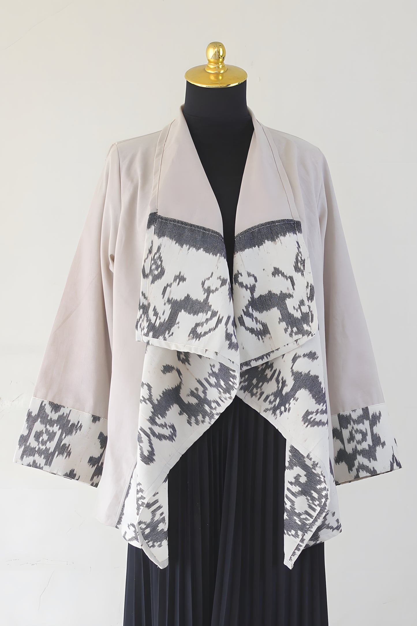 Heza Beige Tenun Outer