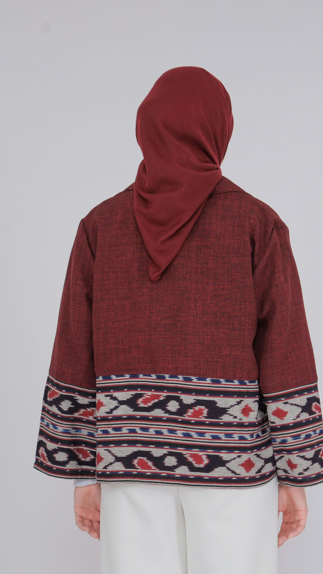 Yelina Red Tenun Crop Shirt