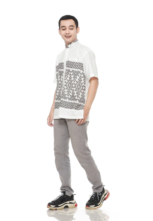 Kemeja Tenun Zeki White