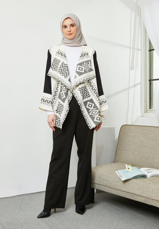 Hezi White Tenun Outer