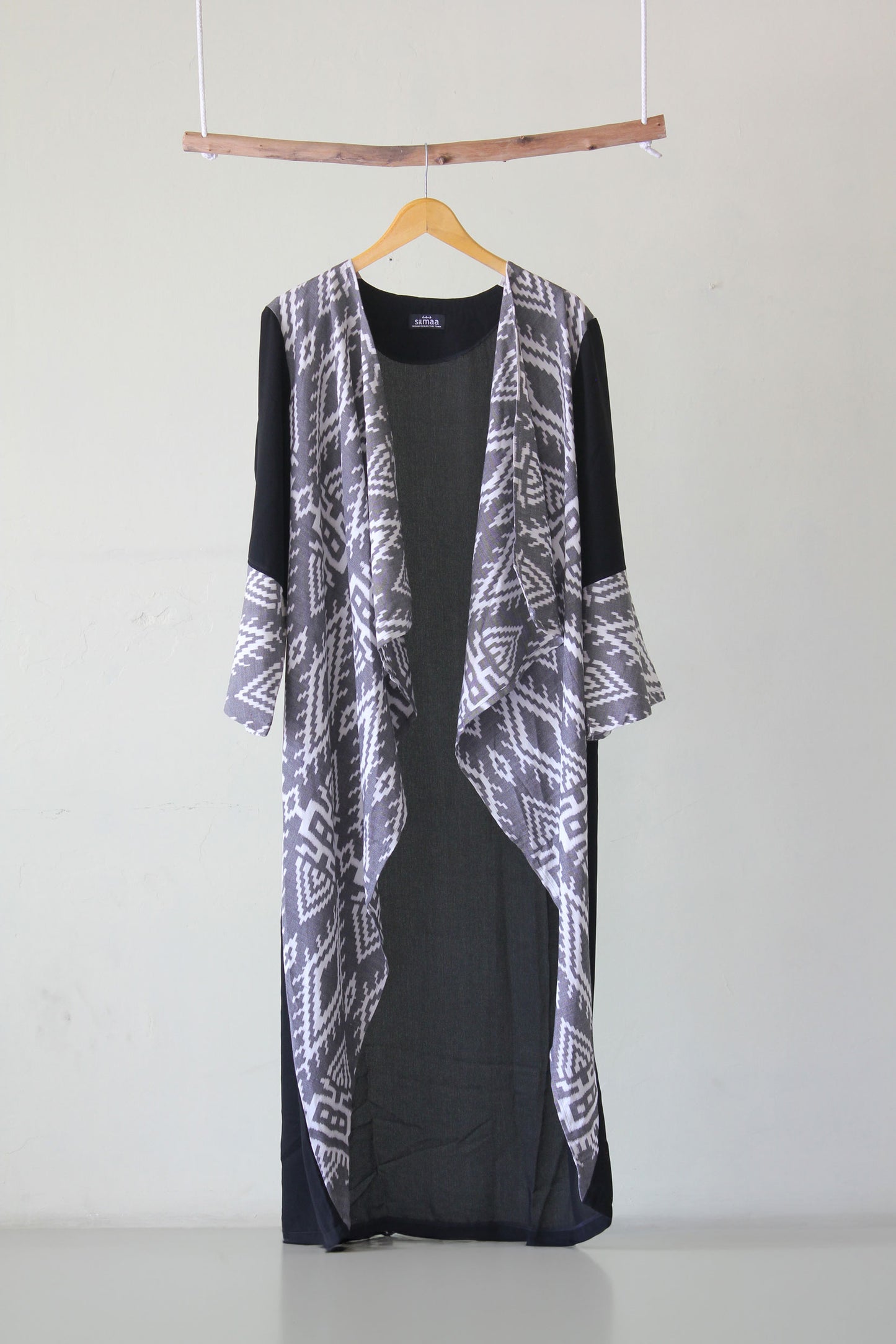 Sevgil Waterfall Tenun Long Cardigan
