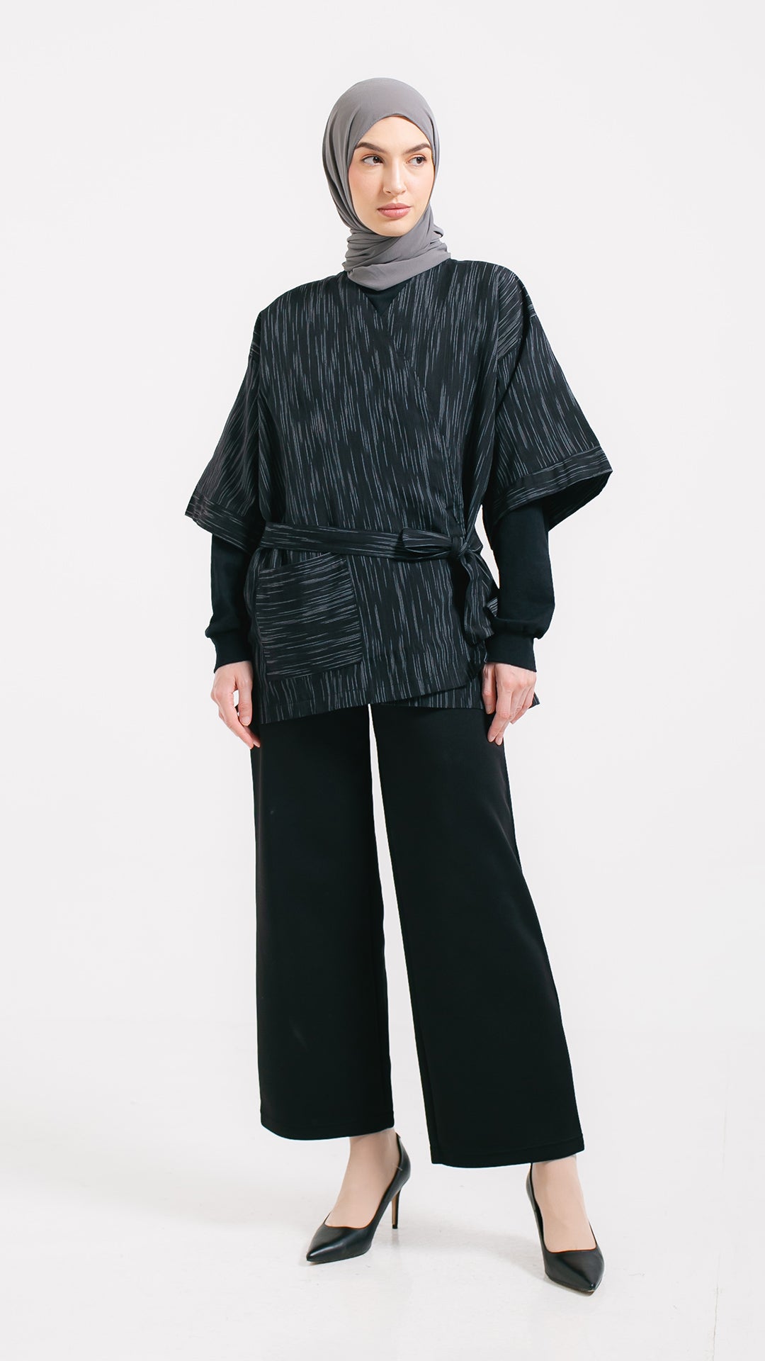 Orzala Black Tenun Kimono