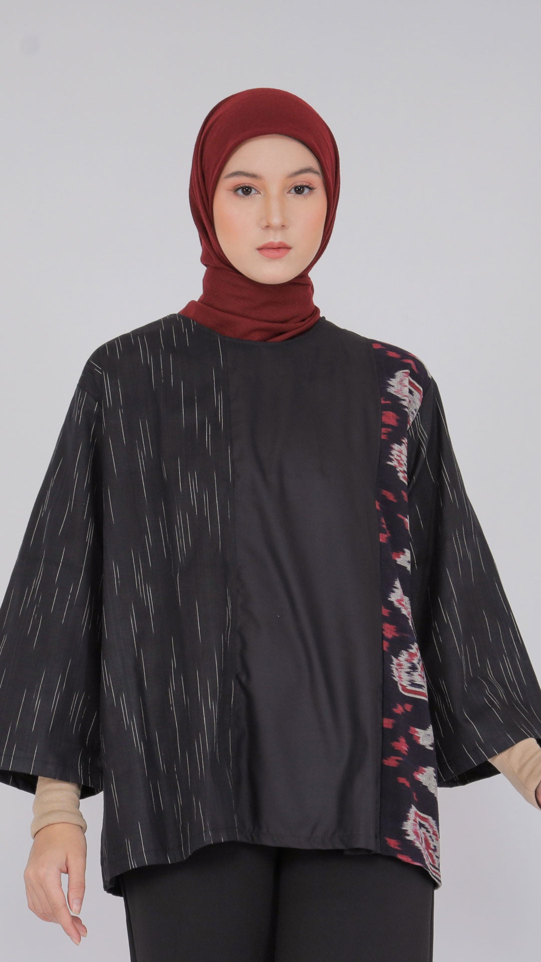 Atmarini Black Red IV Tenun Blouse
