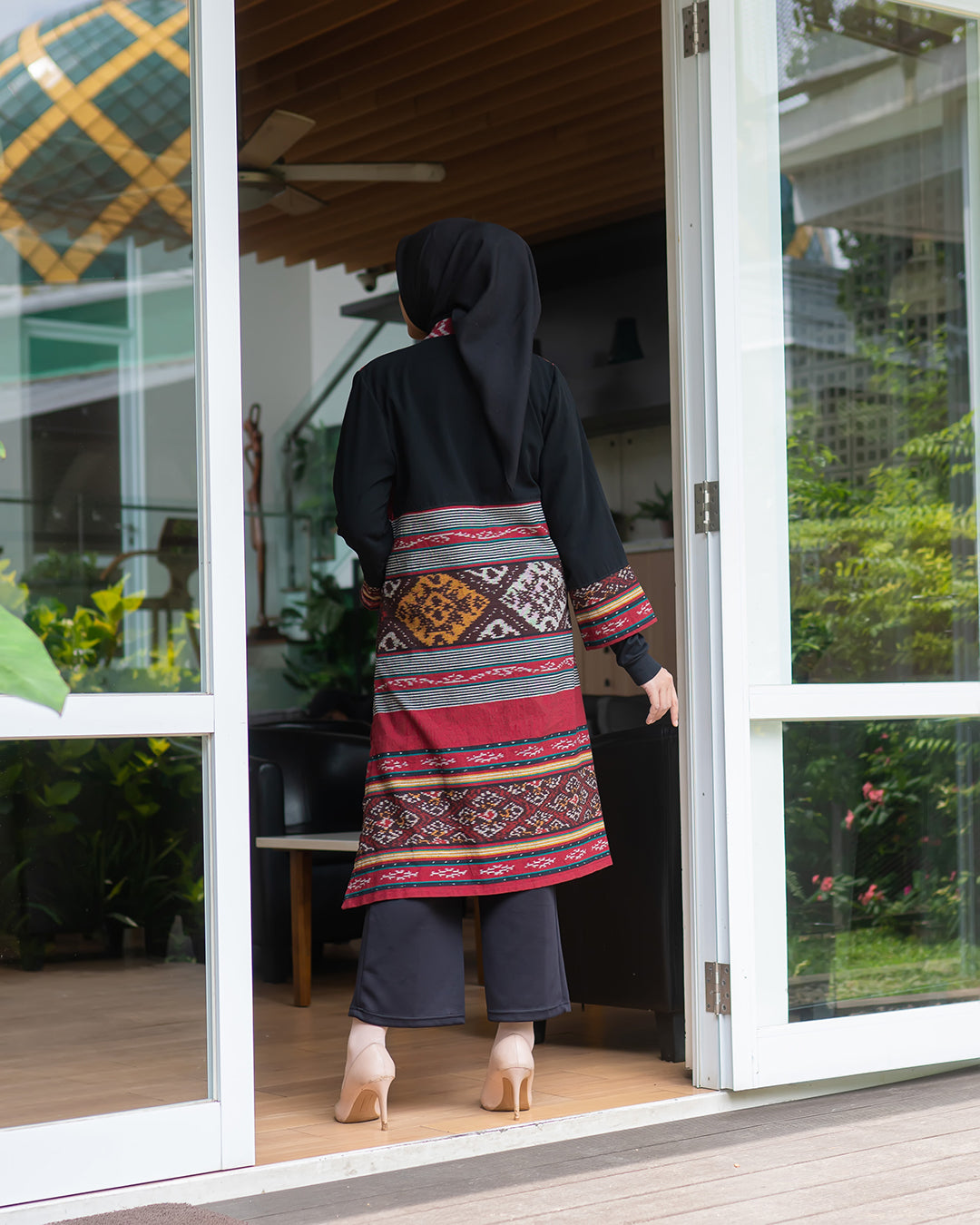 Mujde Rose Black Tenun Long Cardigan