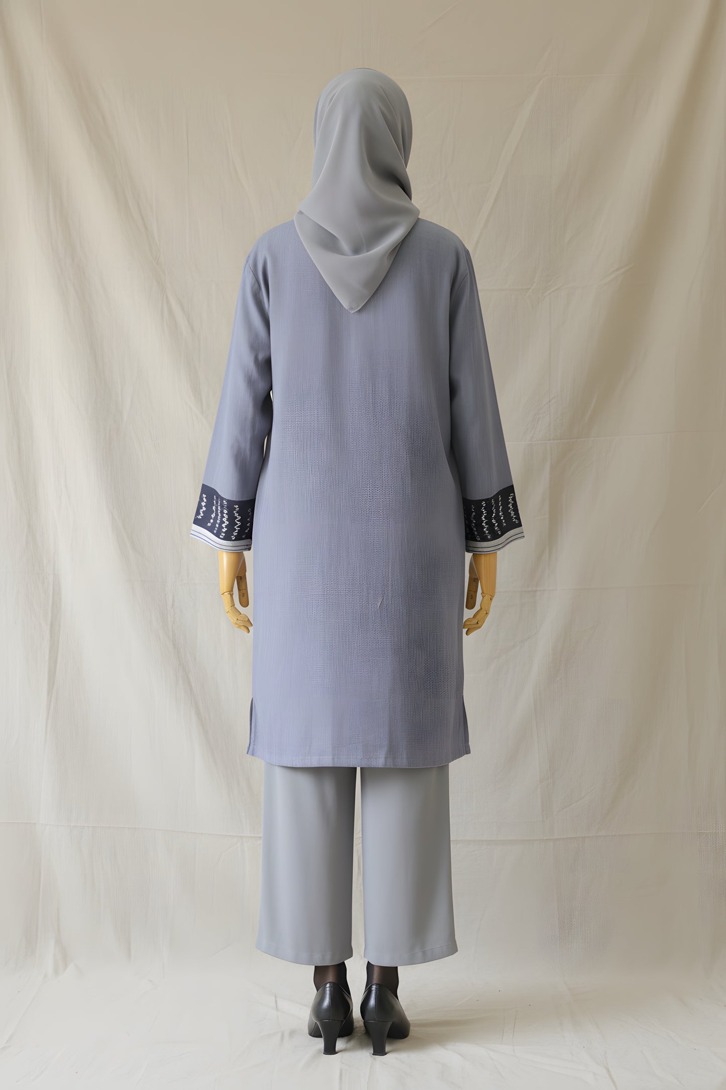 Evara Grey Tenun Long Cardigan