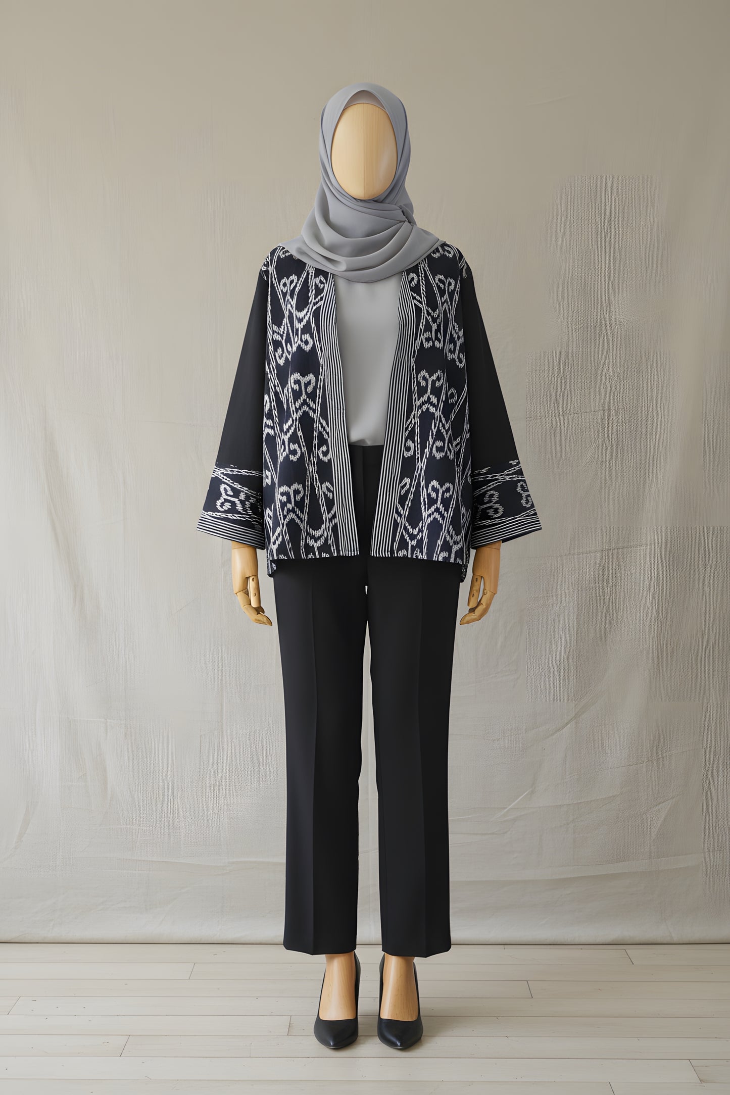 Freya Black Tenun Outer