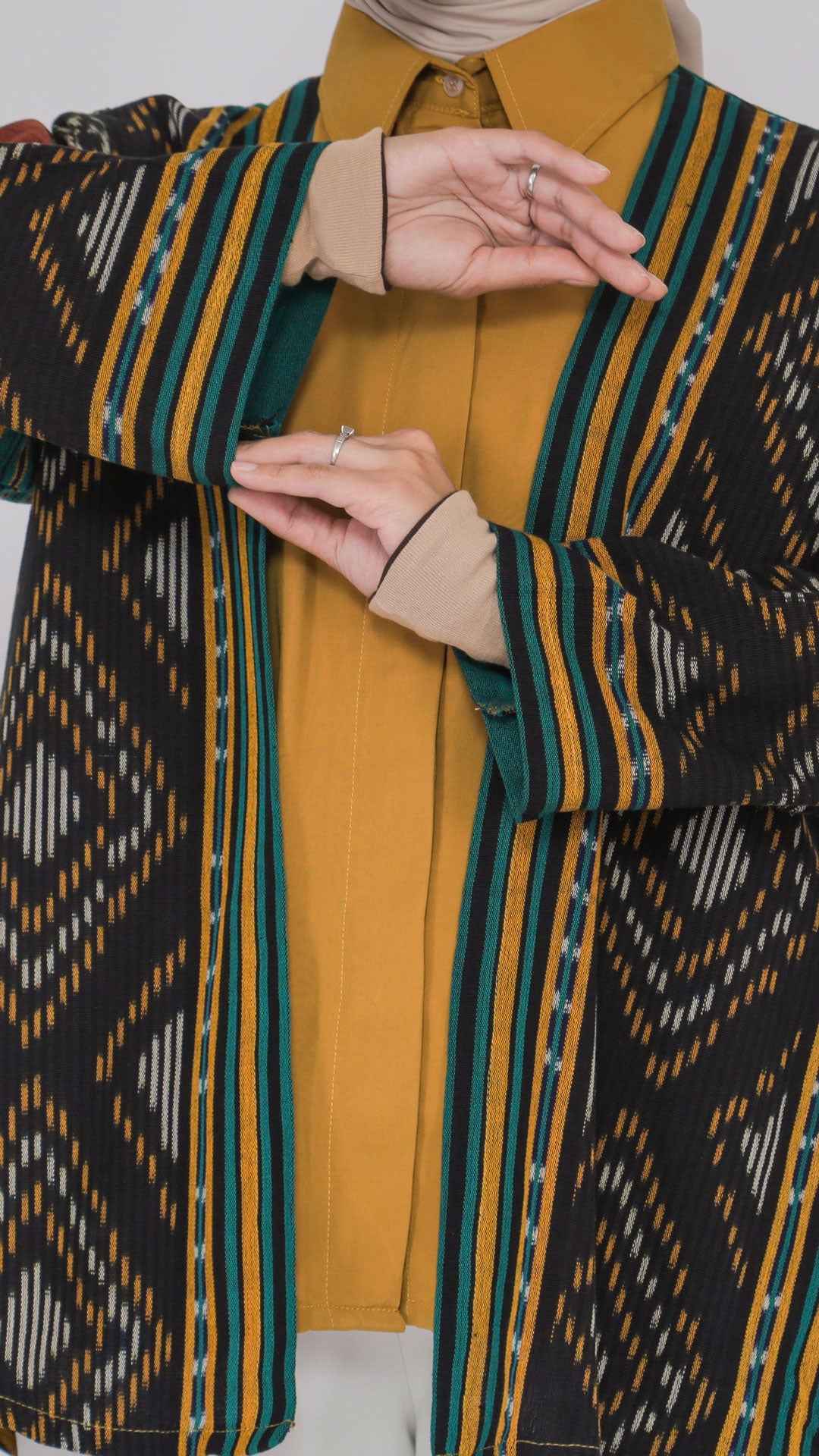 Gunseli Mustard Green Tenun Shirt