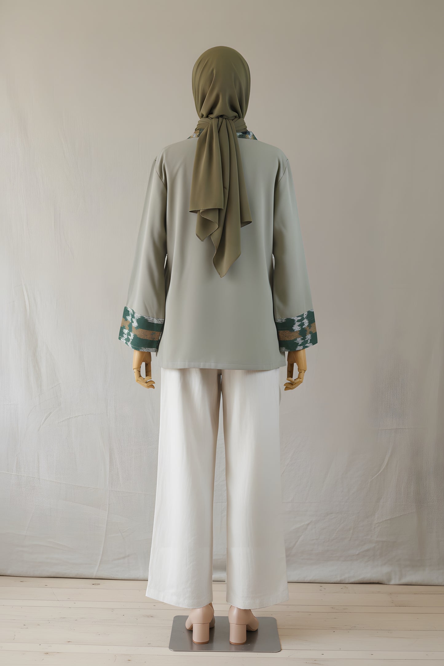 Hezi Zenith OIive Tenun Outer