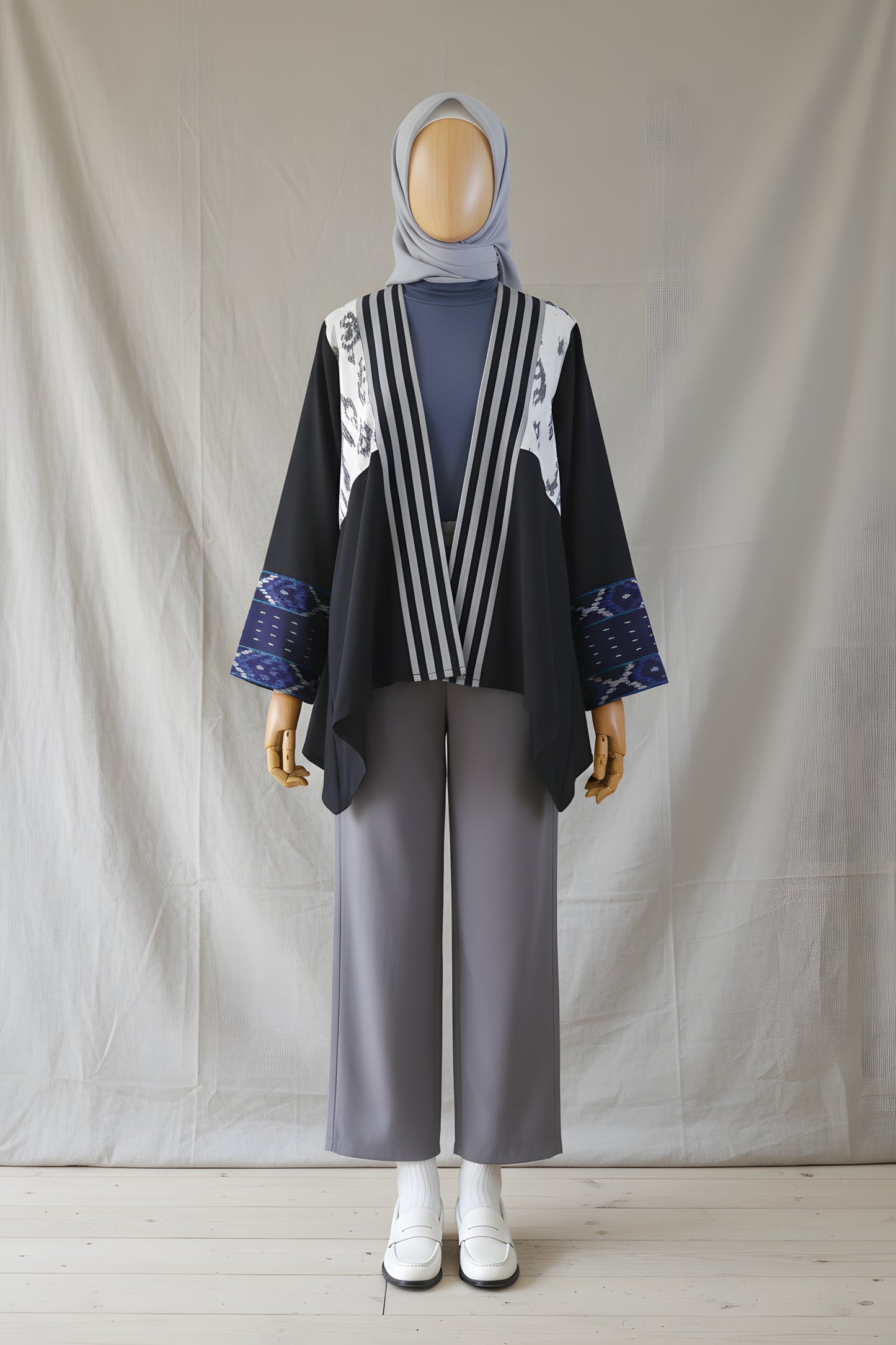 Meyra Black White Tenun OUter
