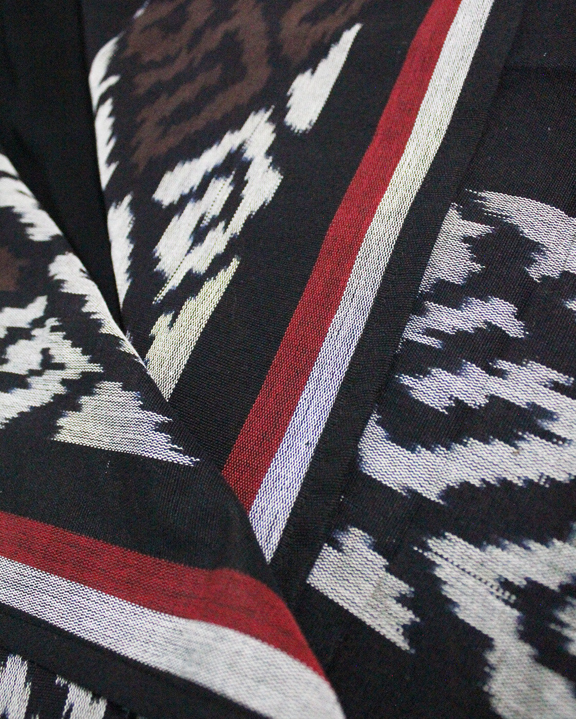 Hazira Black Tenun Outer