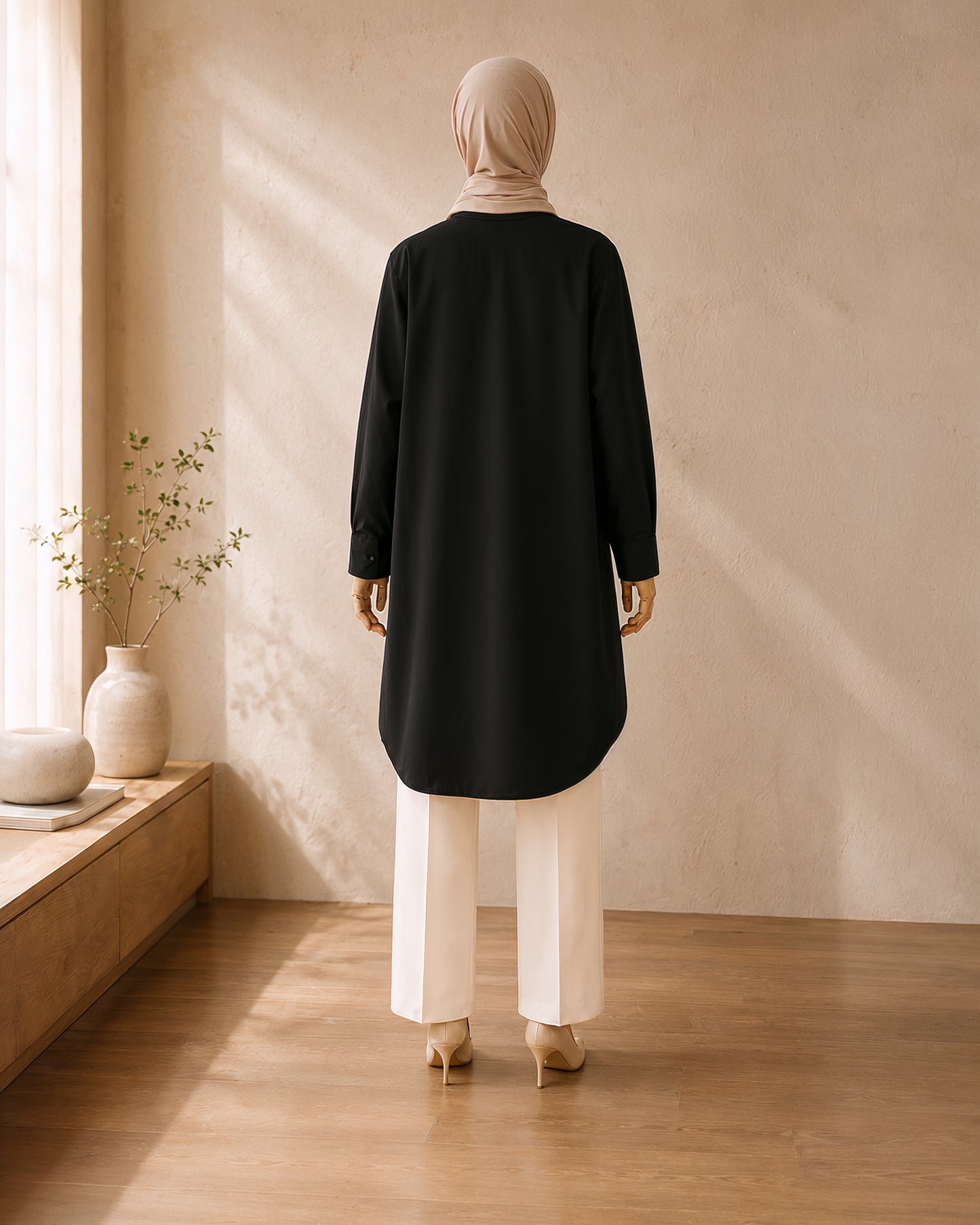 Viera Black II Oversize Tenun Tunic