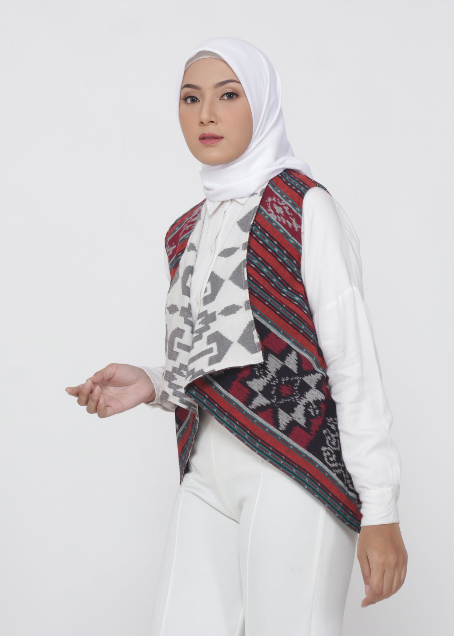 Dayana Red White Reversible Vest