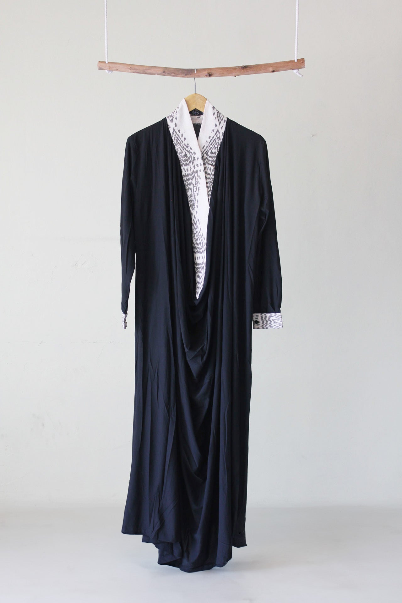 Draperi Tenun Abaya Dress
