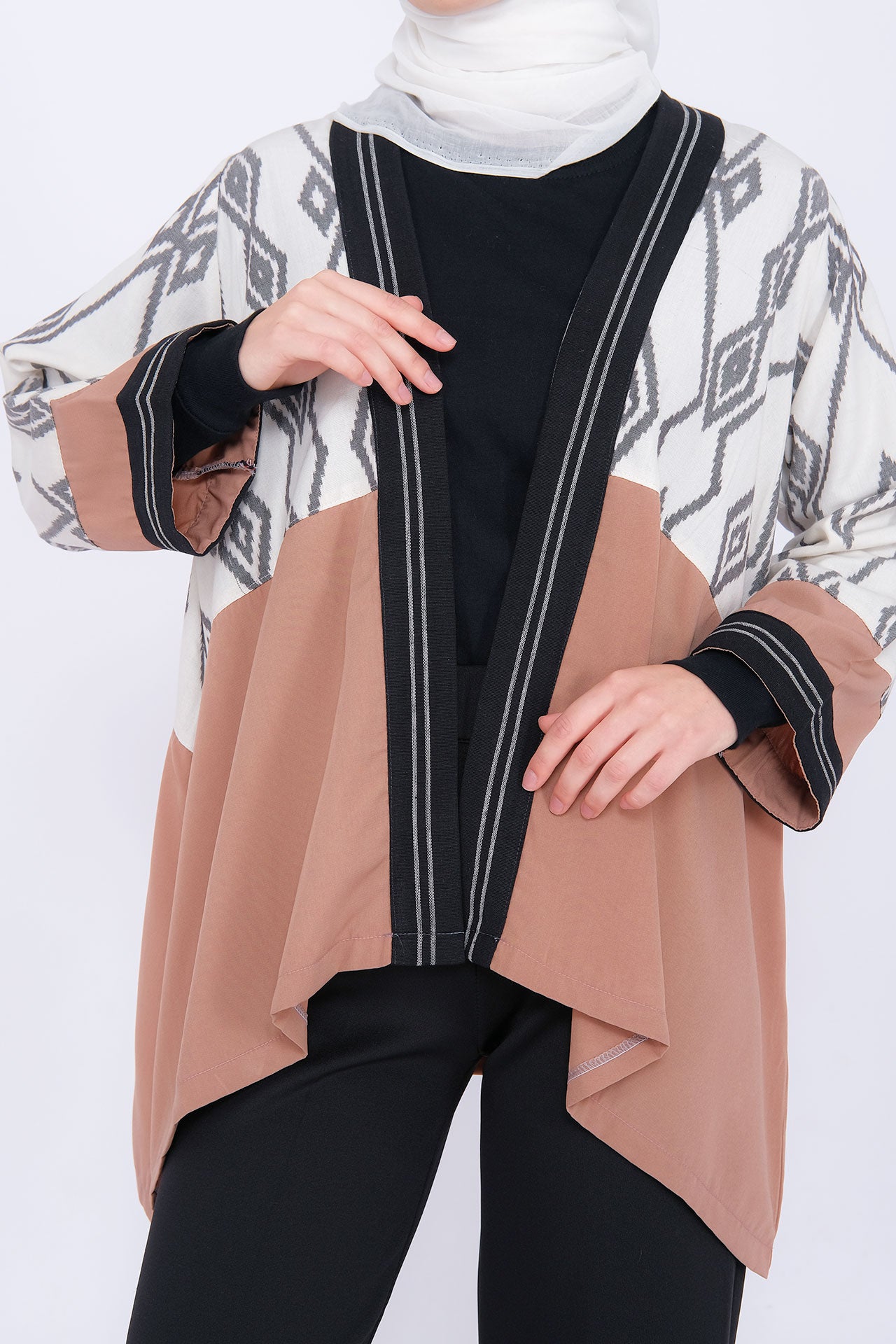 Meyra Brown White Tenun Outer